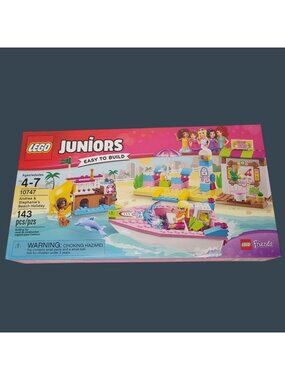 Lego Juniors 10747 Andrea & Stephanies Beach Holiday Set 143 Pieces Ages 4-7